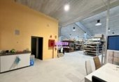 575m² entrepôt industriel pour vente à Badalona, photo