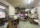 Local comercial en venta con 162m² en Santa Coloma de Gramenet foto