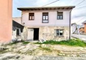 Nave Industrial en venta con 241m² en Camargo, Calle de Luis Gómez foto