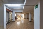 Local comercial en venta con 283m² en Barcelona, en la zona de Provençals del Poblenou, Gran Via de les Corts Catalanes foto