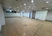 150m² commercial premises for rent in Valladolid, in the area of Bullring, Plaza de El Ejército photo