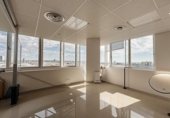 Oficina
en venda
amb 180m² a Barcelona, a la zona de el Raval, Carrer de l'Est foto