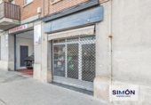 67m² commercial premises for sale in Manresa, in the area of the Escodines, Carrer Pont de Vilomara photo