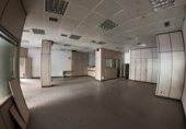195m² locaux commerciaux pour location à Saint-Jacques-de-Compostelle, Ensanche photo