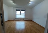 Oficina en venta con 55m² en Logroño foto