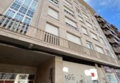 161m² commercial premises for sale in Ponferrada, Calle Hugo de Payns photo
