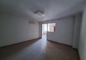 945m² building for sale in Umbrete, photo