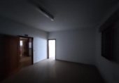 945m² building for sale in Umbrete, photo