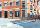 Local comercial en venta con 130m² en Mula, Calle Boticas foto