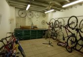 90m² commercial premises for sale in Logroño, Duquesa de la Victoria 55 photo