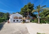 184m² restaurant for sale in Denia, Carretera de Denia-Jávea photo