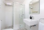 657m² hotel for sale in Málaga, in the area of The Fluff photo