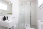 657m² hotel for sale in Málaga, in the area of The Fluff photo