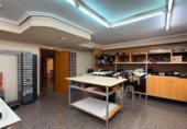Local comercial
en venda
amb 186m² a Elx, Calle Aljub foto
