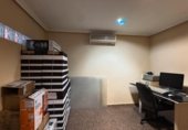 Local comercial
en venda
amb 186m² a Elx, Calle Aljub foto