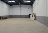 Nave Industrial en venta con 400m² en Alhaurín de la Torre foto