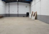Nave Industrial en venta con 400m² en Alhaurín de la Torre foto