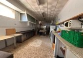 Local comercial en venta con 290m² en Torrevieja, Paseo del Acantilado foto