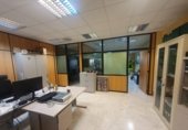 1076m² office for sale in Seville, in the area of Triana West, Calle Leonardo da Vinci photo