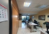 1076m² office for sale in Seville, in the area of Triana West, Calle Leonardo da Vinci photo
