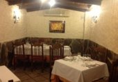 1400m² restaurant for sale in Alcorcón, Calle de los Ebanistas photo
