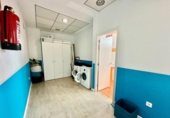 90m² salle de sport pour vente à Cáceres, dans le quartier de Le Vivero, Calle Ordesa photo