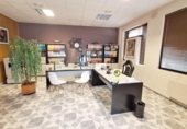 110m² commercial premises for sale in Bembibre, Calle Comendador Saldaña photo