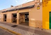 153m² bar for sale in Badajoz, in the area of San Roque, Calle Manzano photo
