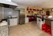 153m² bar for sale in Badajoz, in the area of San Roque, Calle Manzano photo