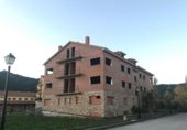 Edificio en venta con 26m² en Boñar, Calle las Escuelas foto