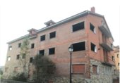 Edificio en venta con 26m² en Boñar, Calle las Escuelas foto