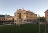Edificio en venta con 26m² en Boñar, Calle las Escuelas foto