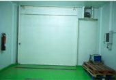 560m² warehouse industrial for rent in Seville photo