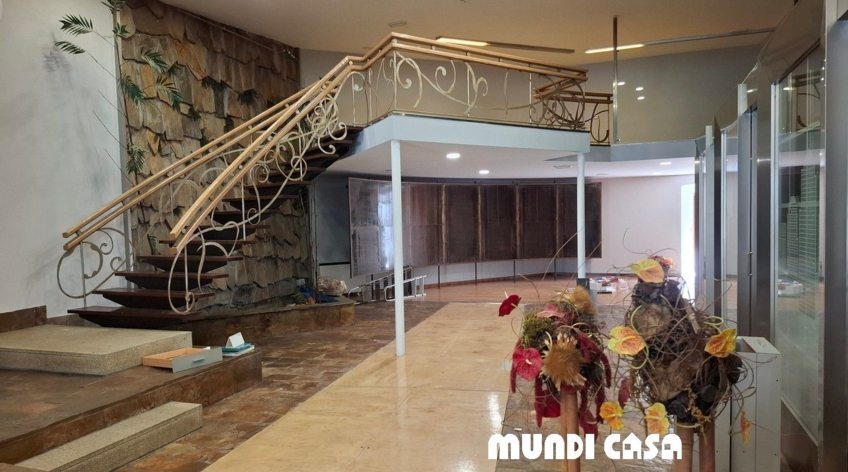Local comercial