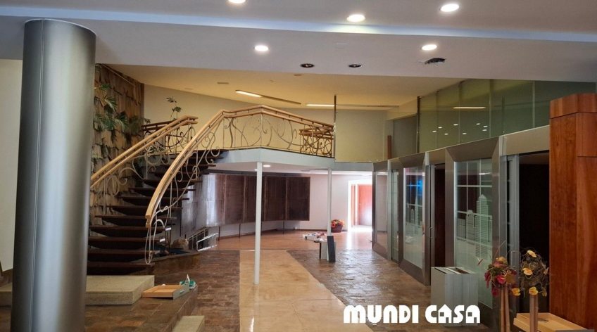 Local comercial