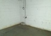 300m² entrepôt industriel avec locataires pour vente à Alcalá de Guadaíra photo