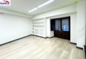91m² bureau pour vente à Ávila photo