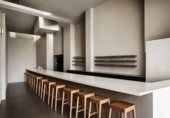 65m² commercial premises for sale in Pamplona, in the area of Lezcairu photo