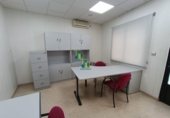 174m² bureaux pour vente à Albacete, dans le quartier de Industrie photo