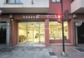 Local comercial en alquiler con 222m² en Linares foto