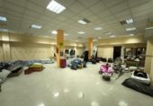Local comercial en alquiler con 222m² en Linares foto