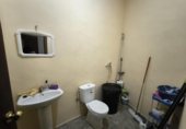 Local comercial en alquiler con 222m² en Linares foto