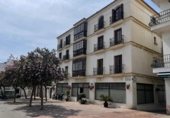 787m² restaurant for sale in Estepona photo