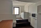 Oficina en alquiler con 200m² en Cornellà de Llobregat, Calle de Can Roses número 15 foto
