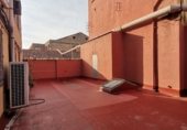 Oficina en alquiler con 200m² en Cornellà de Llobregat, Calle de Can Roses número 15 foto