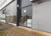 1400m² entrepôt pour vente à Malpartida de Cáceres, Camino Fuente Corte photo