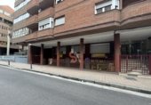 41m² hair salon for rent in Valladolid, in the area of University photo