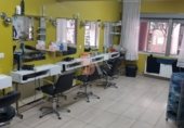 41m² hair salon for rent in Valladolid, in the area of University photo