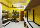 Local comercial en alquiler con 140m² en Logroño foto