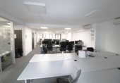 Oficina en venta con 337m² en Vitoria, en la zona de San Martín foto